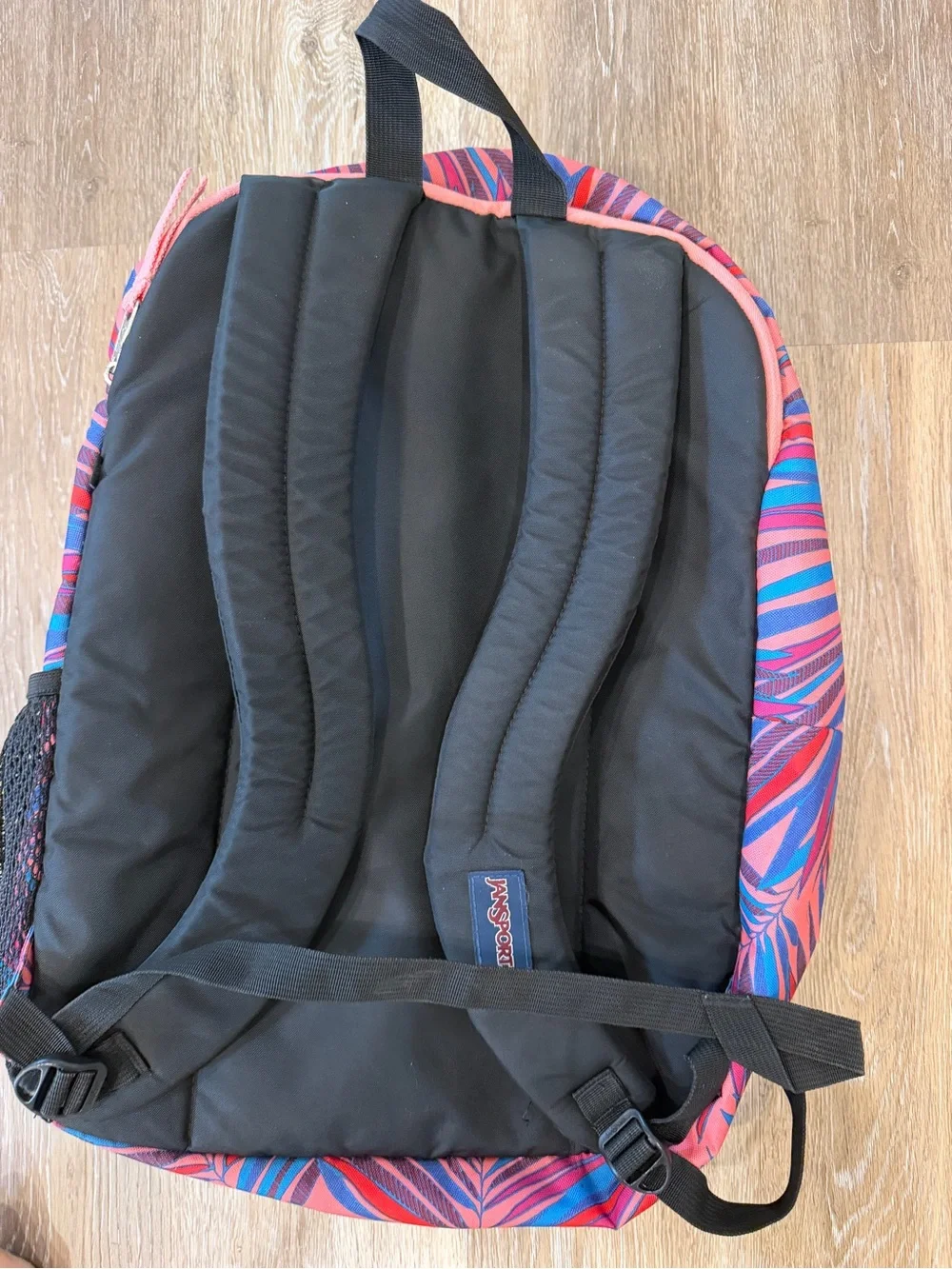 Jansport big student